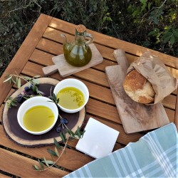 EVOO Extra Virgin Olive Oil 12 Bottles Bread